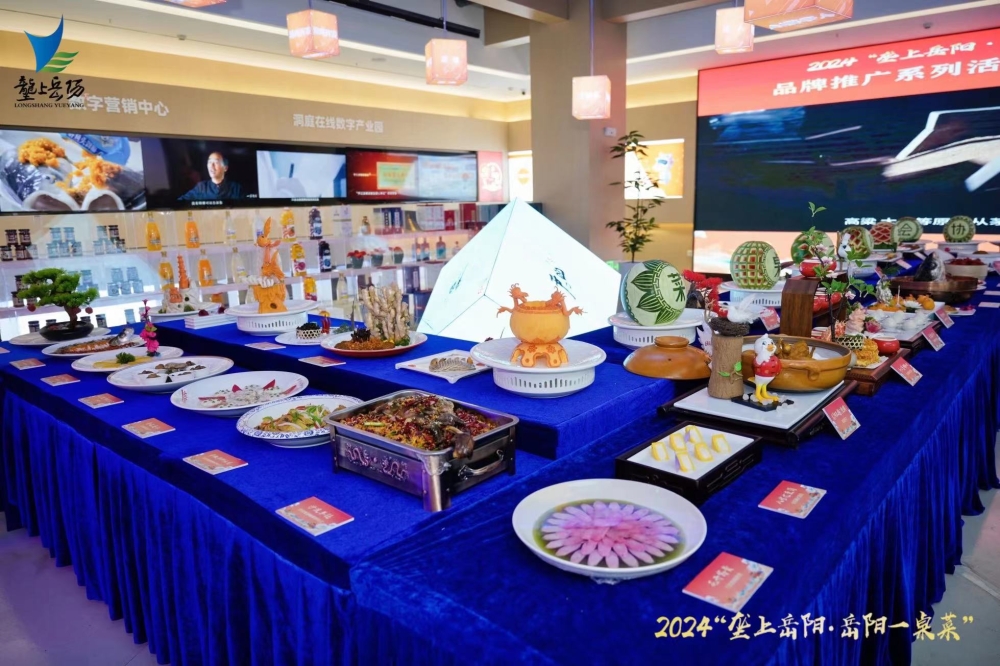 守牢食品安全底线 提升群众幸福“食”光——百色市2024年餐饮服务食品安全监管工作综述(图1)